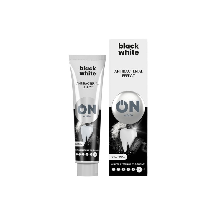 ON WHITE BLACK WHITE Pasta do zębów wybielająca z węglem 75 ml
