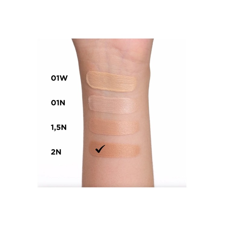Eveline Celebrity Skin 4w1 wielofunkcyjna Baza do twarzy Glow Booster /02/ 30 ml